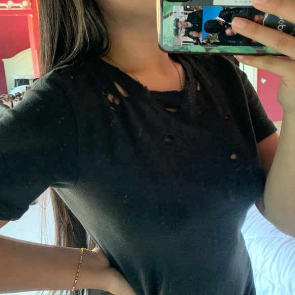 *SOLD*✨2/$20✨ Distressed Hollister T-Shirt Dress - Picture 2 of 2
